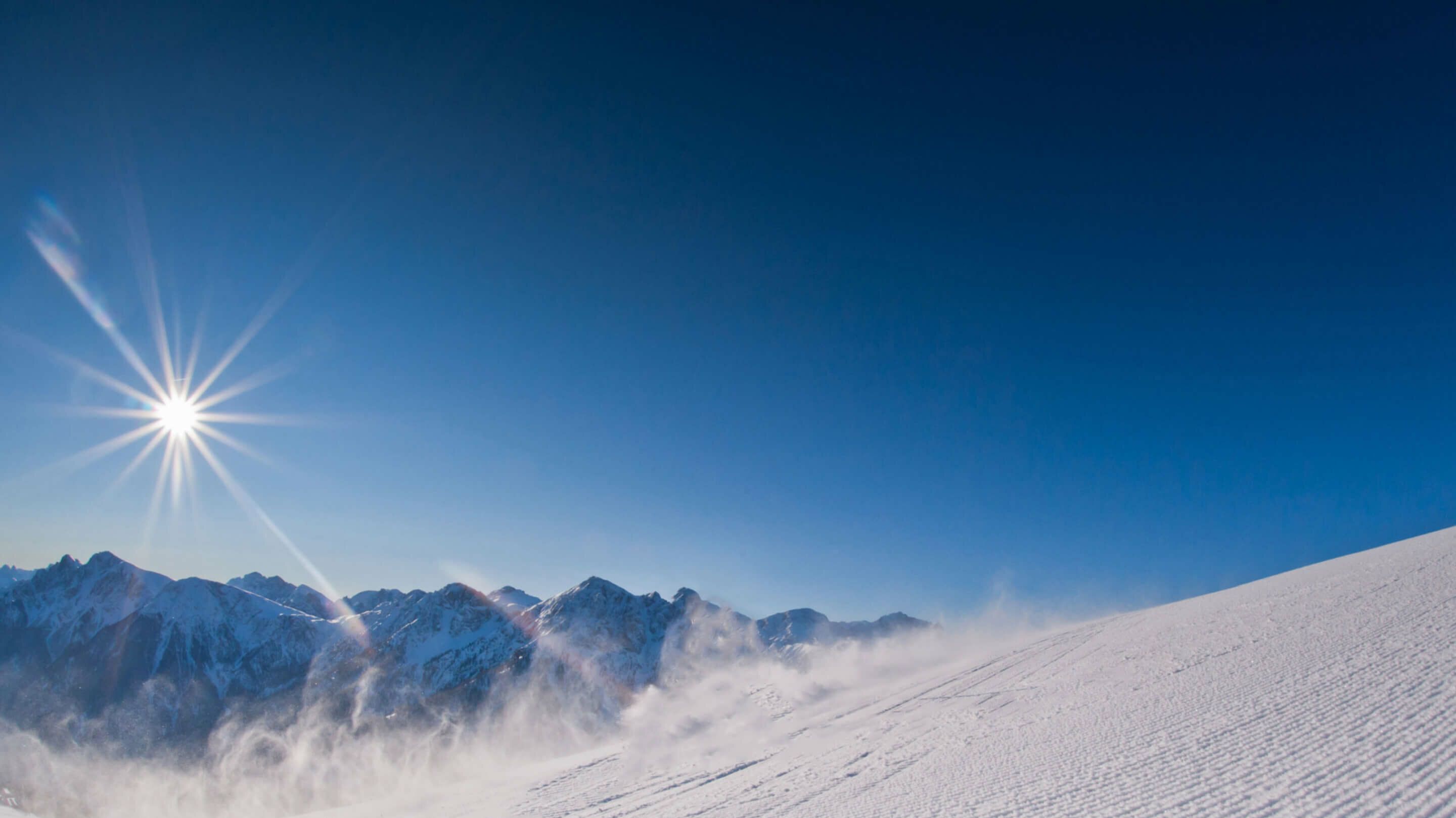 Montagne nella neve